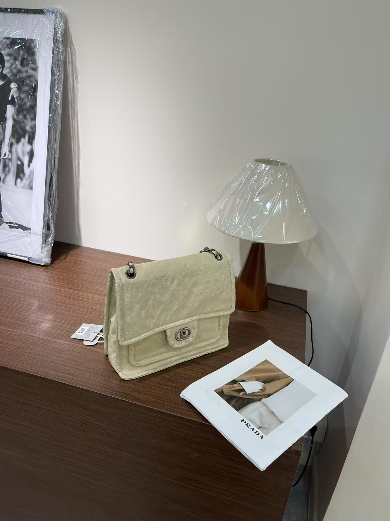 شنطة أمورا كلاسيك CHANEL