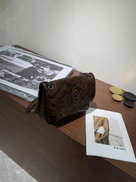 شنطة إيليزا لوكس (من LYS)