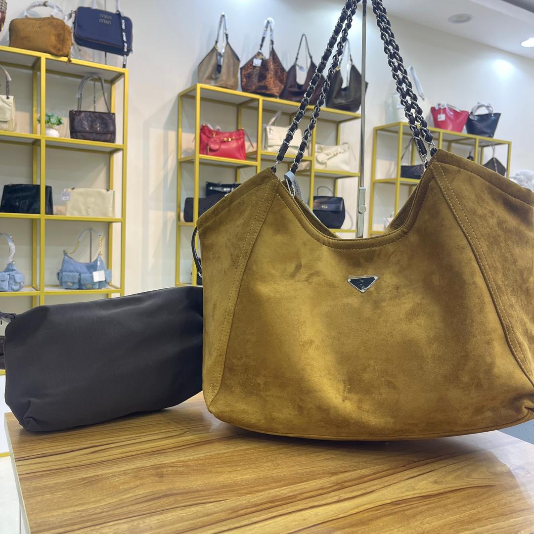 شنطة لورا سويد – كبيرة