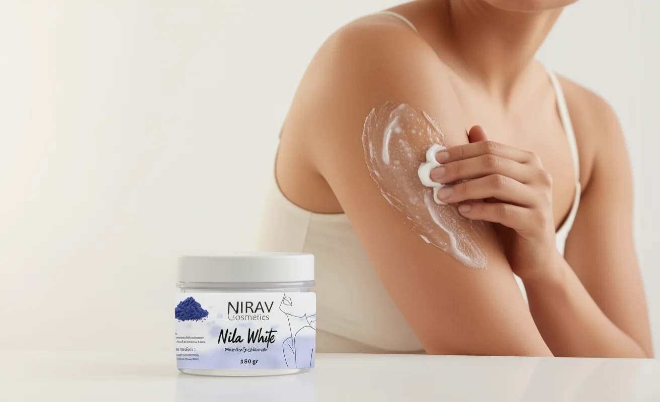 Gommage White Nila Hydratant - مقشر النيلة البيضاء المرطب لتفتيح ونعومة الجسم