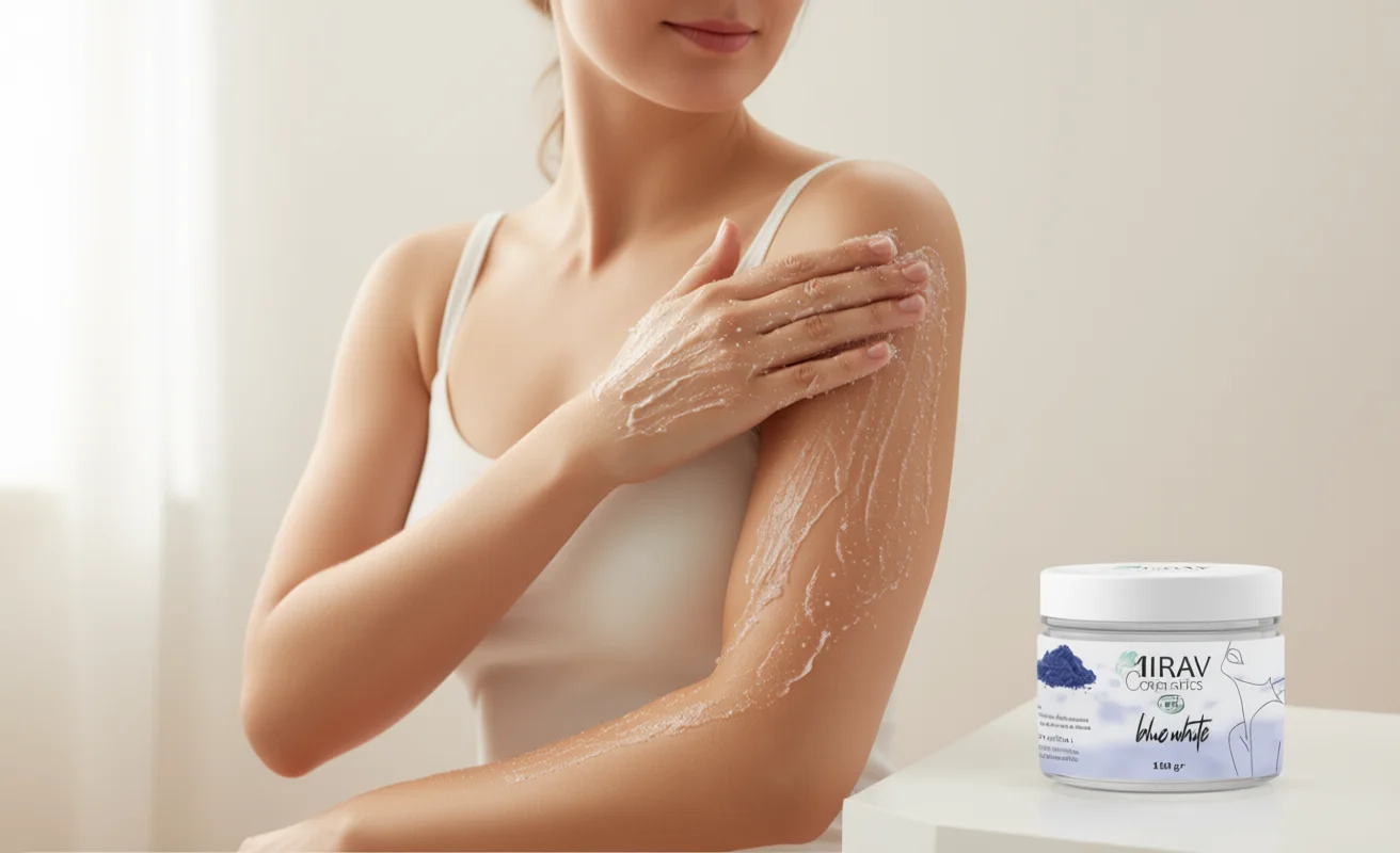 Gommage White Nila Hydratant - مقشر النيلة البيضاء المرطب لتفتيح ونعومة الجسم