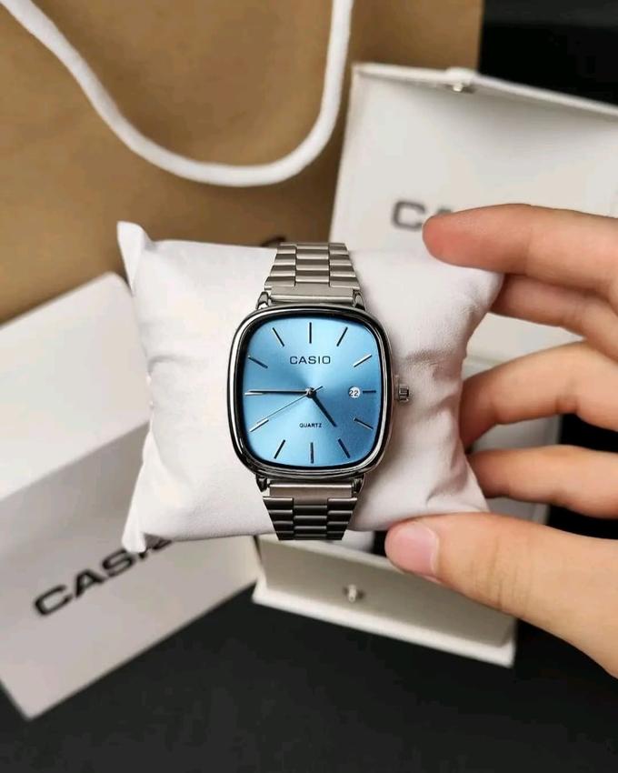 ساعة من Casio