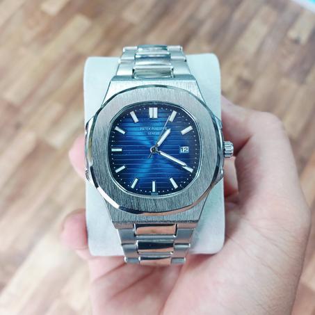 ساعة فخمة من Patek Philippe