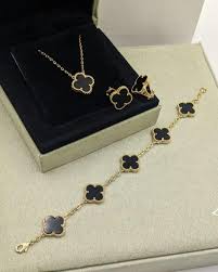 N°1 Ensemble Élégance Van Cleef