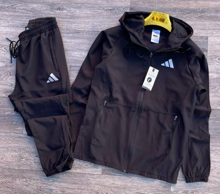 بدلة رياضية