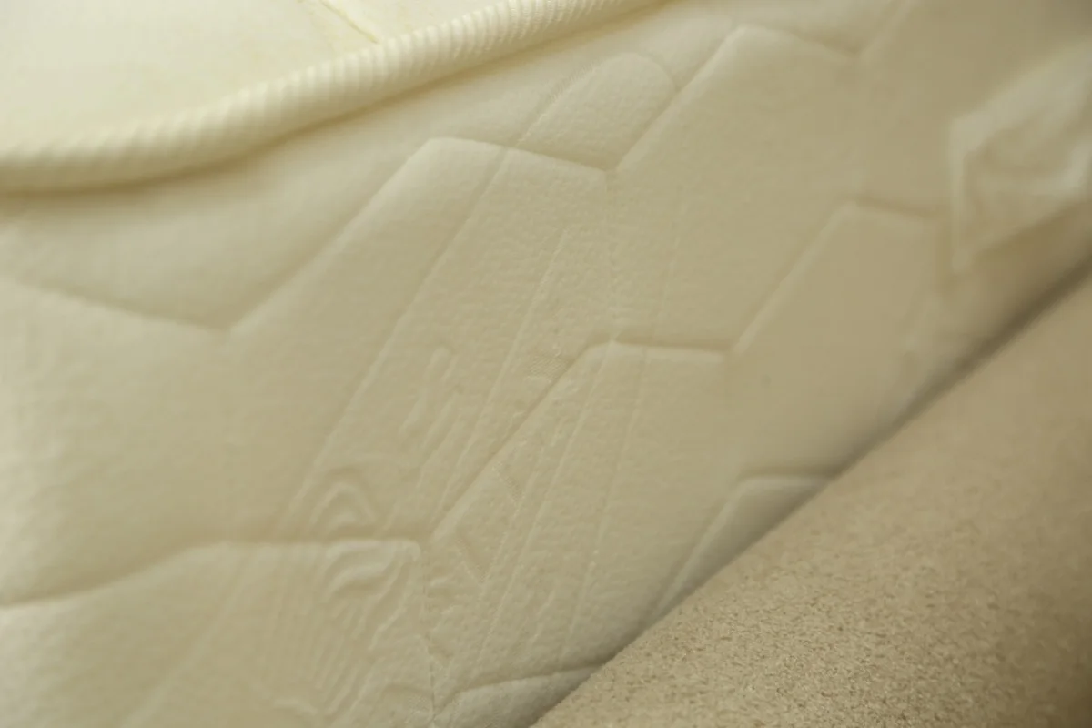 Confort Orthopédique – Matelas Équilibré Haut de Gamme