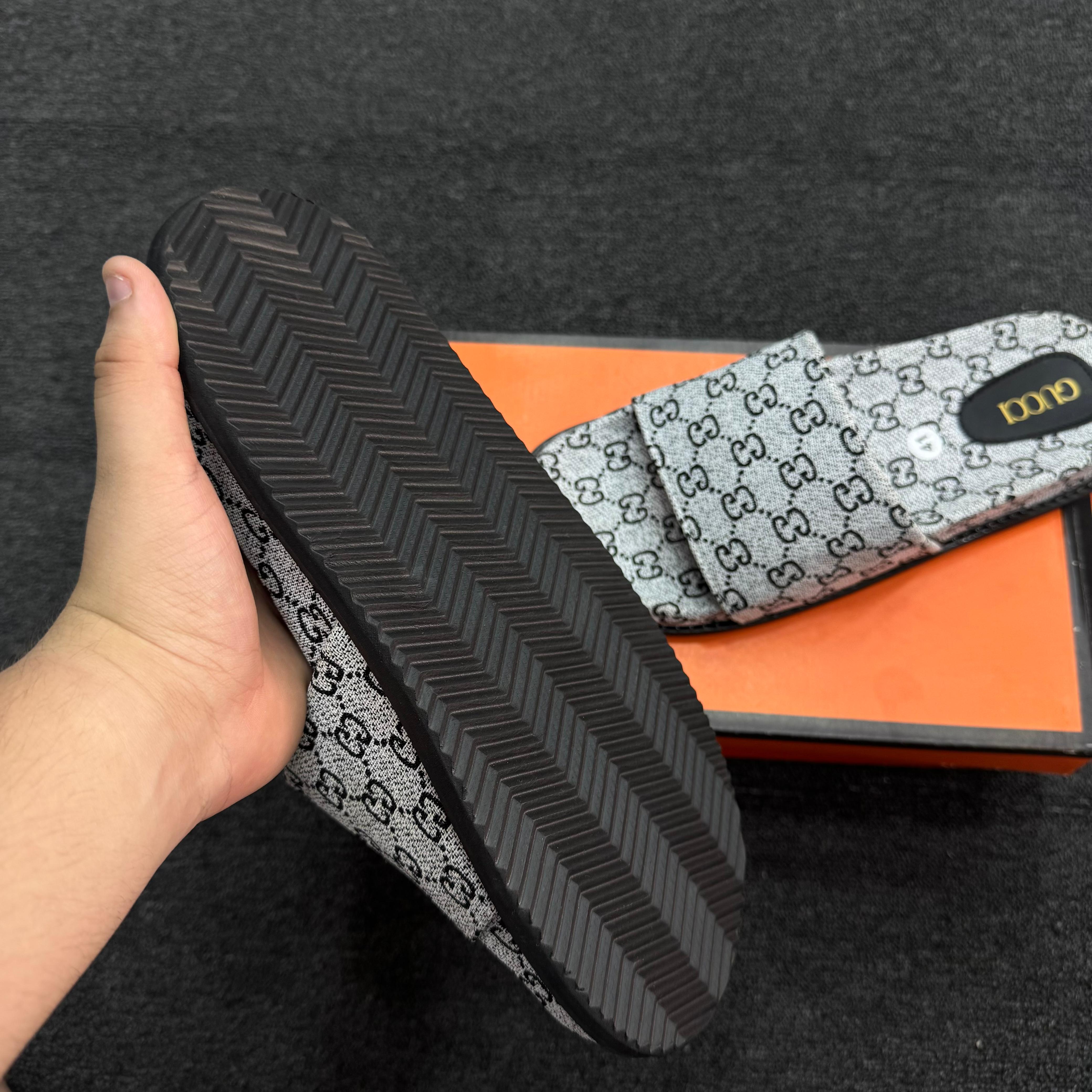 Sandal gucci gris