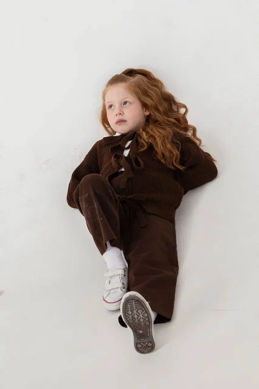 ملابس بناتي