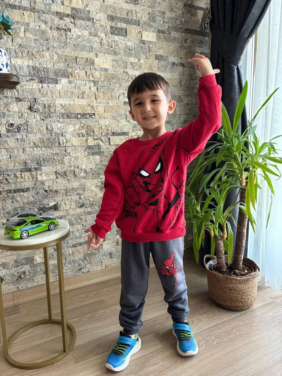 تراك ولادي (رسمة Spidder Man)