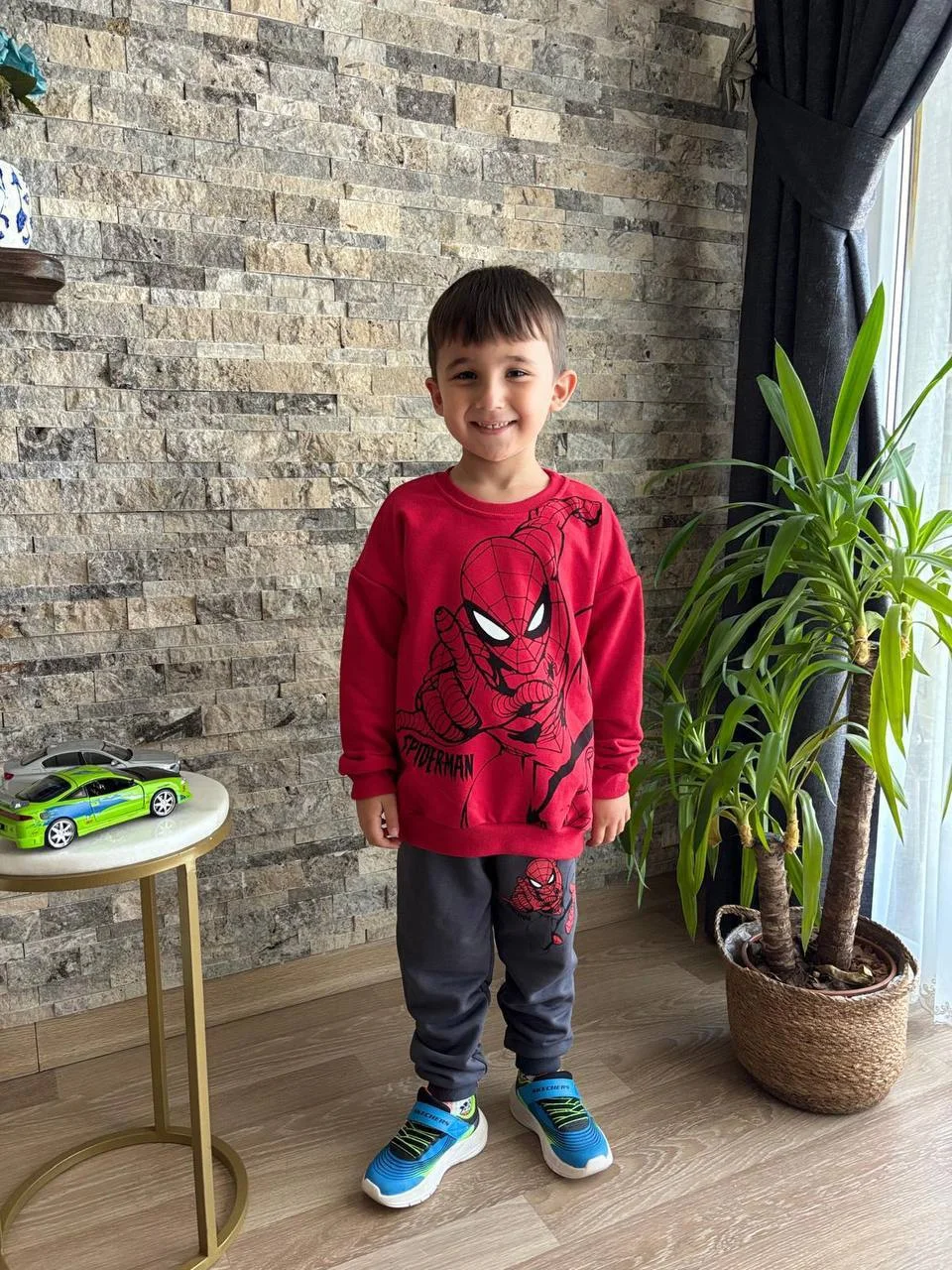 تراك ولادي (رسمة Spidder Man)