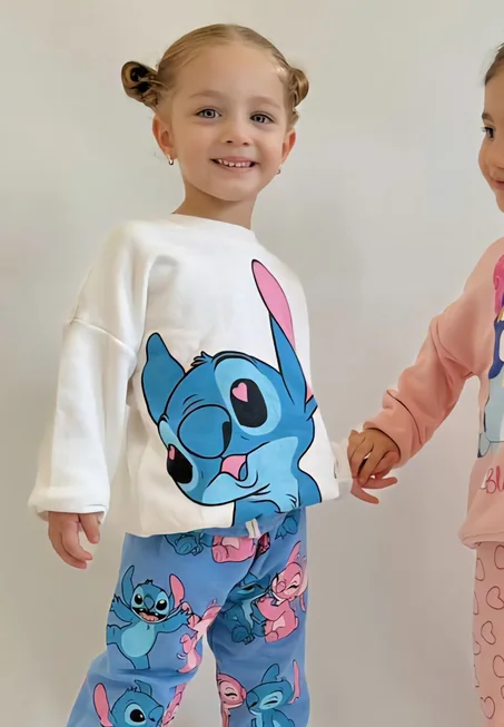 تراك بناتي (رسمة Stitch)