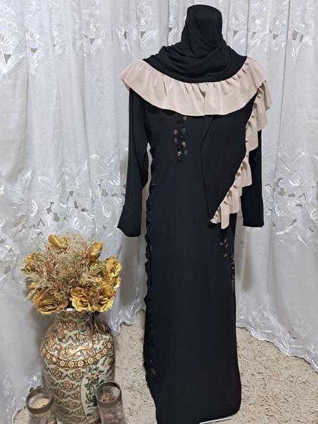 عباية سوداء ثوب ريحانة 2 بياس