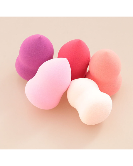 اسفنجة دمج المكياج