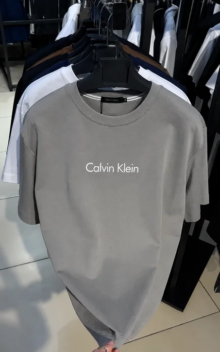 T-shirt Calvin Klein