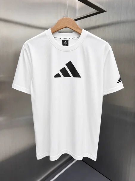 T-shirt Adidas