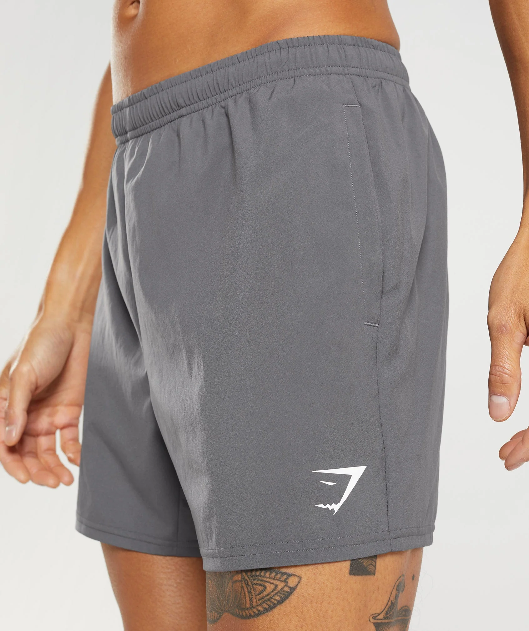 Arrival Shorts