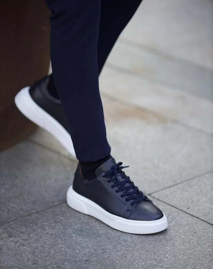 Basket bleu B311