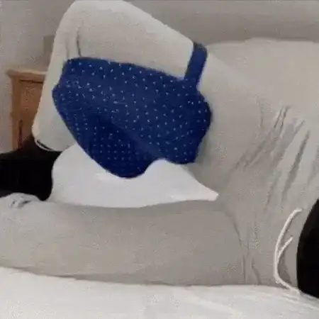 نعاس مريح بلا ألم… من أول ليلة 🛌تقنية دعم العمود الفقري كتخلي الوركين متوازيين وتحبس التواء الضهر أثناء النوم.💤