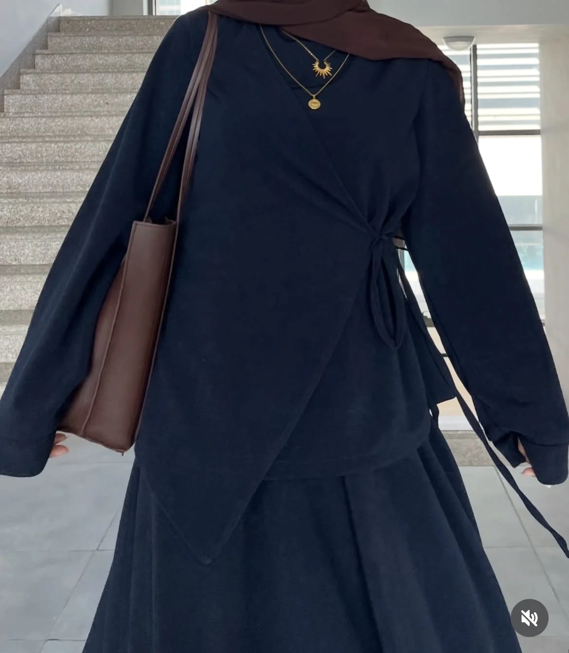 ensemble blue