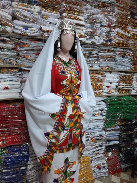 اللباس التقليدي الأمازيغي