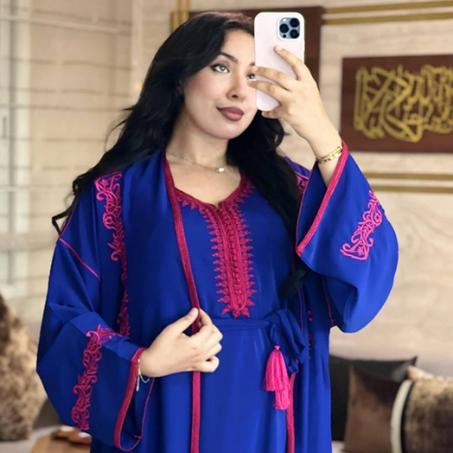 قفطان مكون من قطعتين لجميع المناسبات