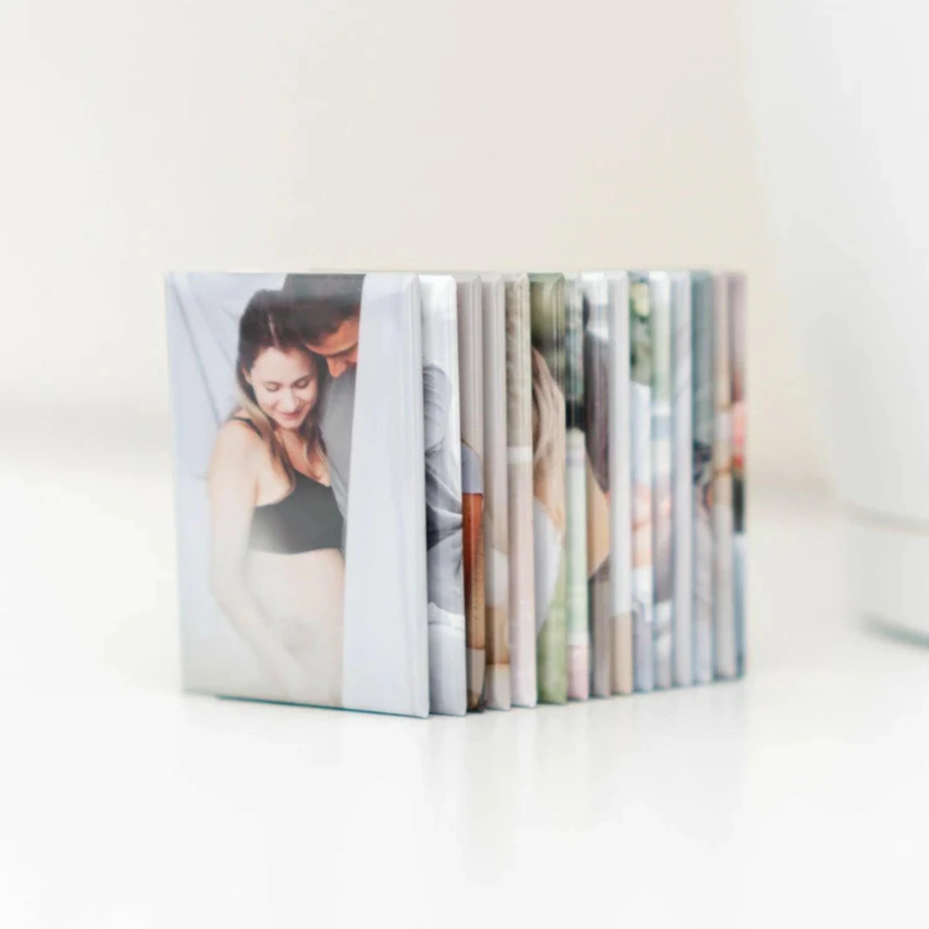 صور بالمغناطيس