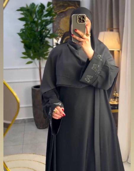 عباية جوج قطع بالطرزة