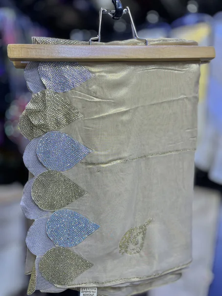 شال مناسبات إمراتي