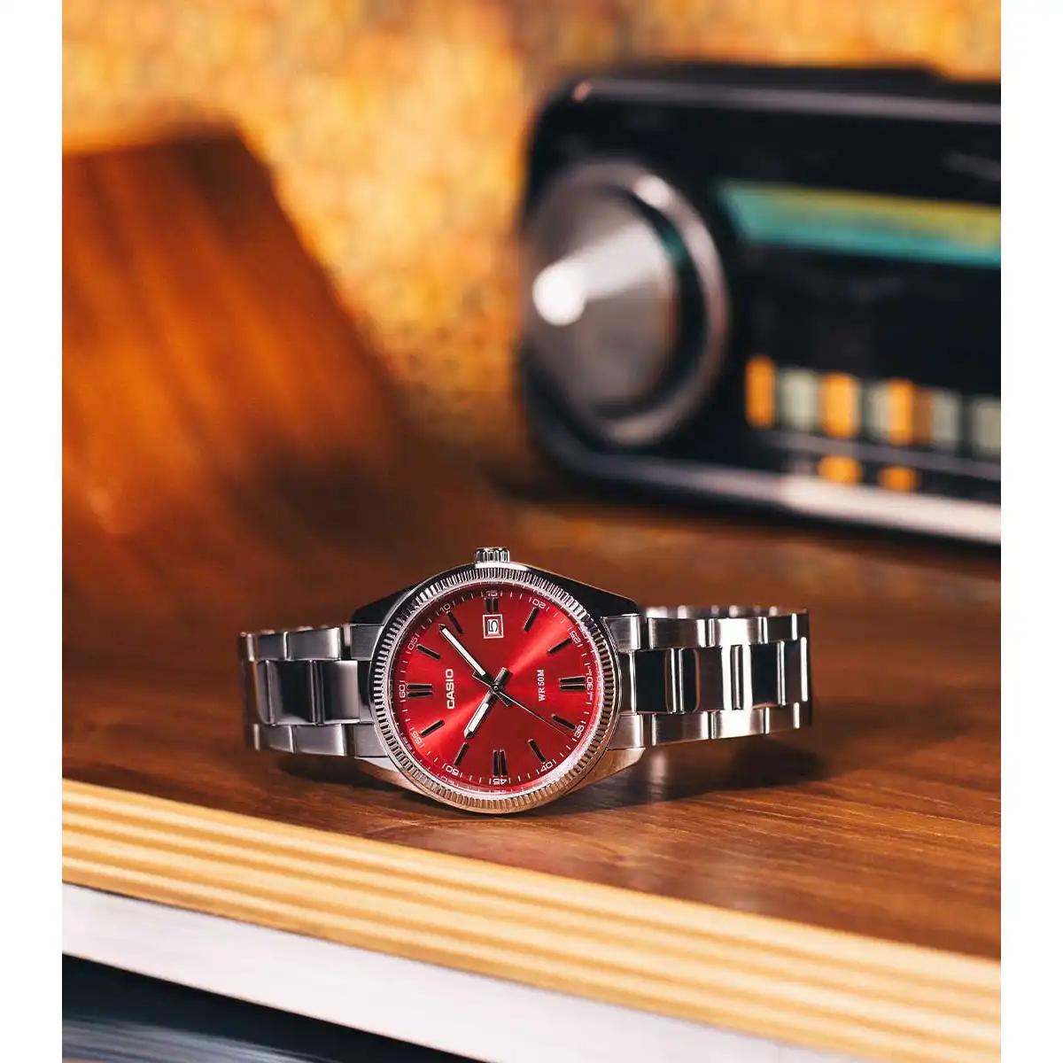 Casio Red Royal men