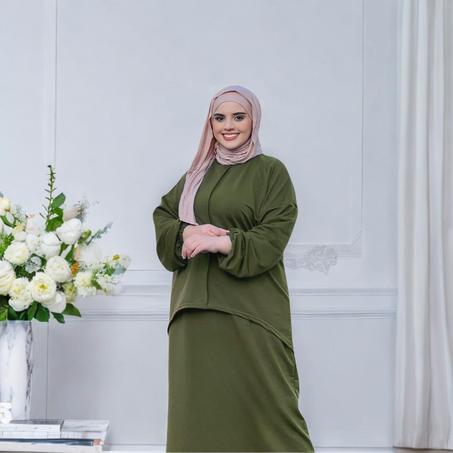 انصومبل بحلة جديدة للمحتجبات والغير المحتجبات للخروج والمناسبات متوفرة بعدة ألوان زاهية توب : مونطوني