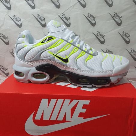 NIKE TN BLANCO Y AMARILLO