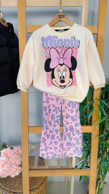 💐2024 طقم للبنات موضة للخريف والشتاء 💐 MICKEY PANTELE