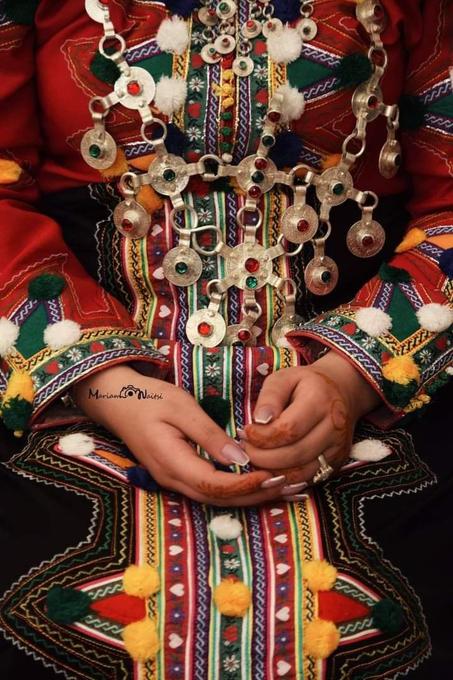 الملابس التقليدية