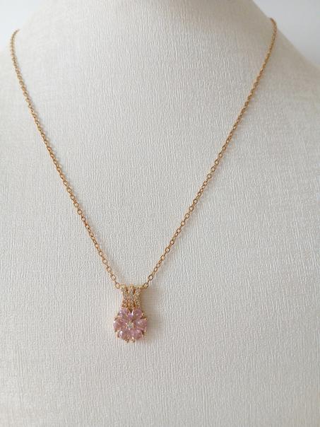 مجموعة وريدا الوردية