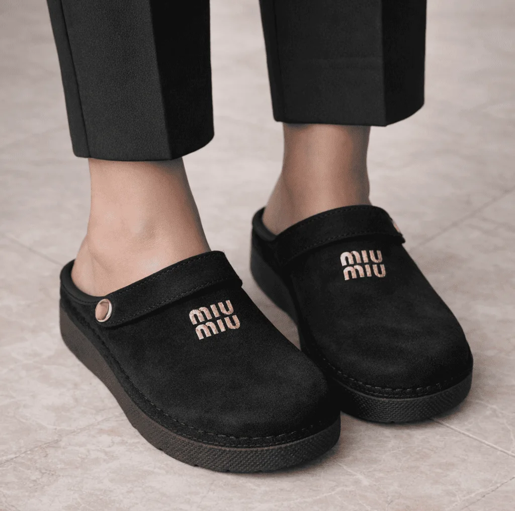 صابو نسائي ذان أنيق وخفيف – مع تخفيضات رأس السنة 🎉