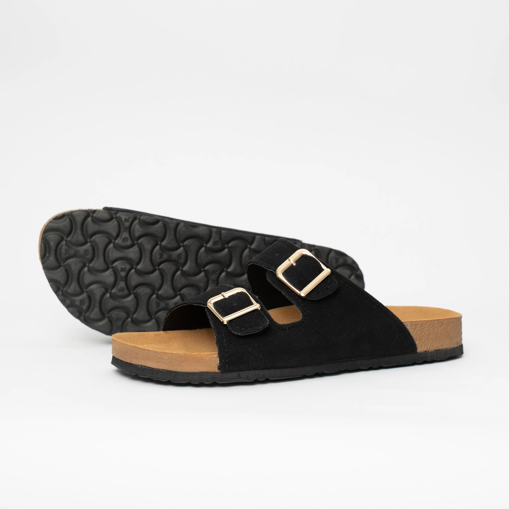 " صندالة ميديكال جلدية "