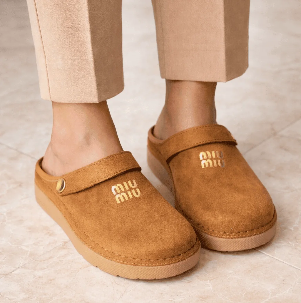 صابو نسائي ذان أنيق وخفيف – مع تخفيضات رأس السنة 🎉