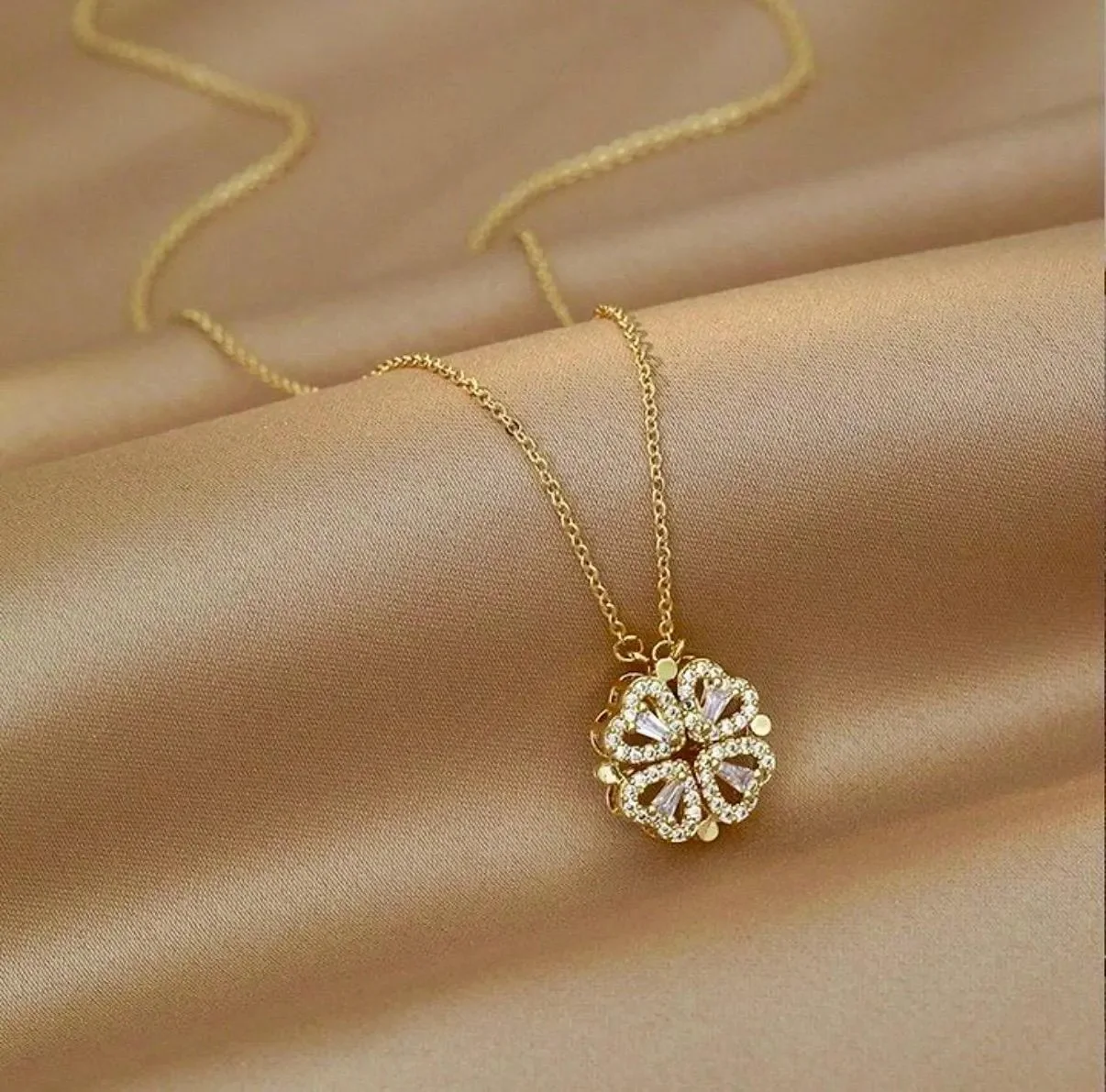 كوليي القلب المغناطيسي 4 في 1 – ستانلس ستيل مطلي ذهب