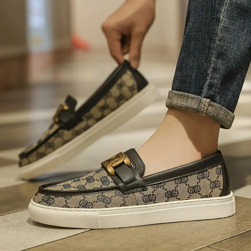 حذاء اللوفر الفاخر - اجعل إطلالتك أكثر فخامة