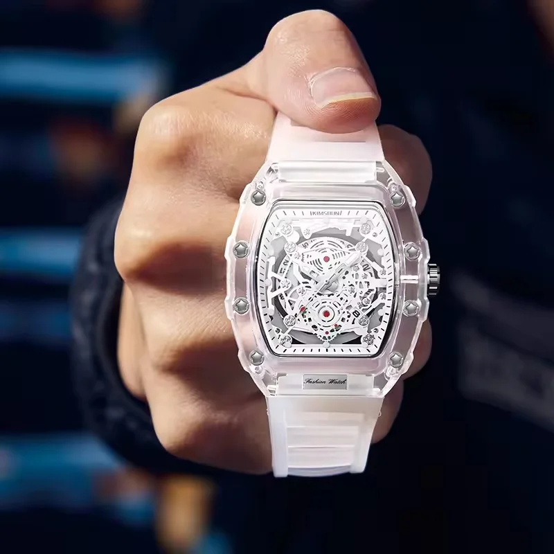 ساعة KIMSDUN الفاخرة – تحفة تجمع بين الحداثة والهندسة الدقيقة، مصممة خصيصًا لتلائم ذوق الرجل  العصري.