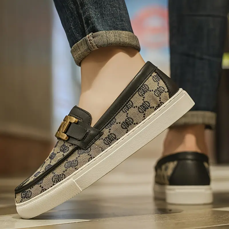 حذاء اللوفر الفاخر - اجعل إطلالتك أكثر فخامة