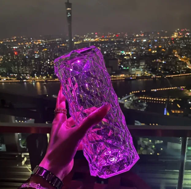 مصباح Hardlight ™ الكريستالي