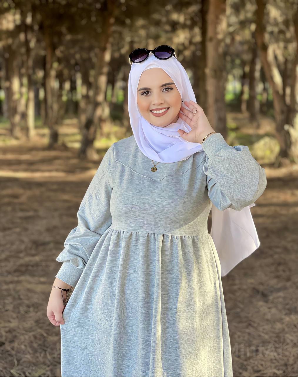 كسوة بحلة جديدة للمحتجبات والغير المحتجبات, للخروج والمناسبات متوفرة بعدة ألوان زاهية توب : مونطوني تركيا