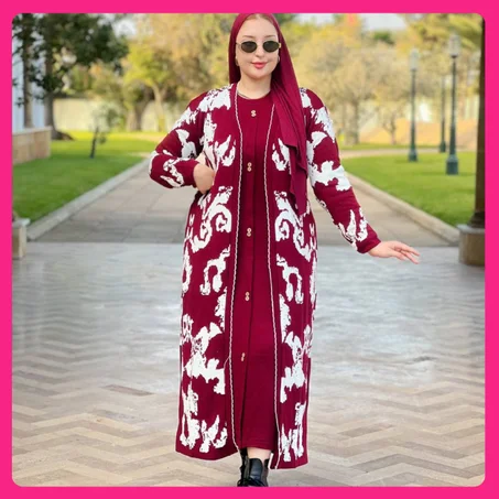 عباية أنيقة بتصميم يجمع بين الأصالة والمعاصرة