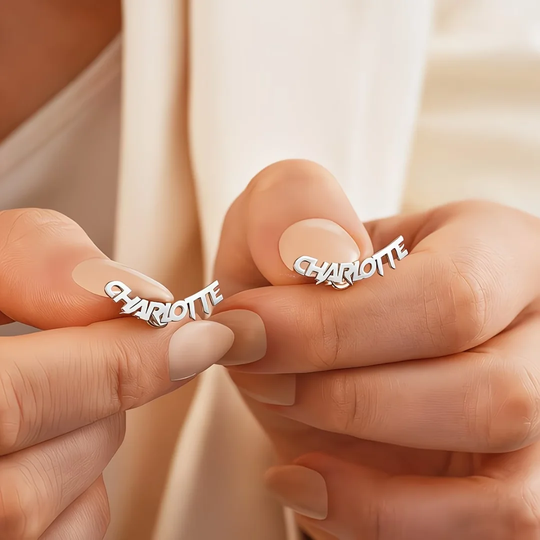 أقراط الأذن المتسلقة والمخصصة باسمكِ | Personalized Name Ear Climbers