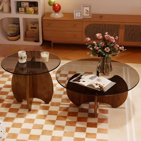 طالبتين صالون عصريتين يجمعان بين الزجاج والخشب الفاخر