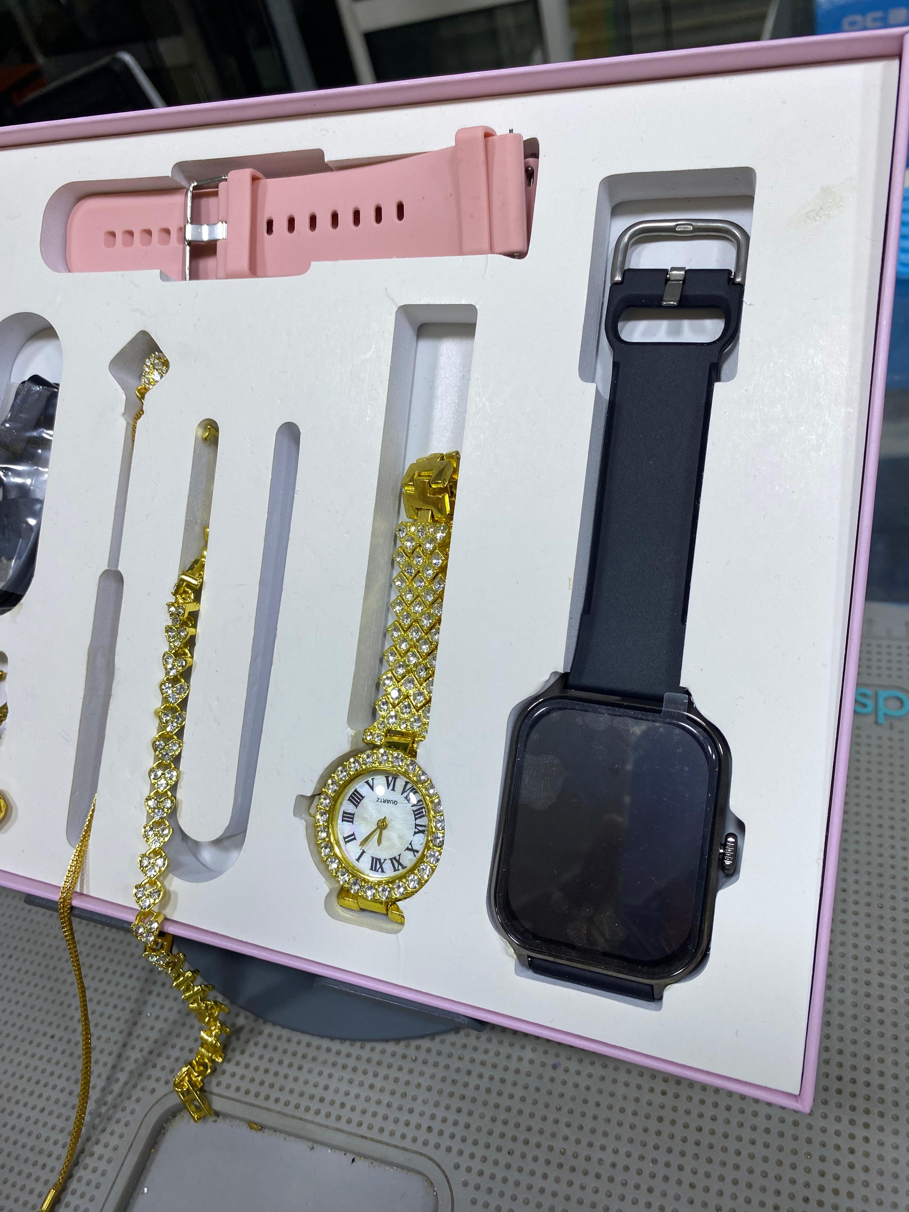 Pack Smartwatch & Bijoux – Montre Connectée + Bracelet Élégant & Accessoires Féminins