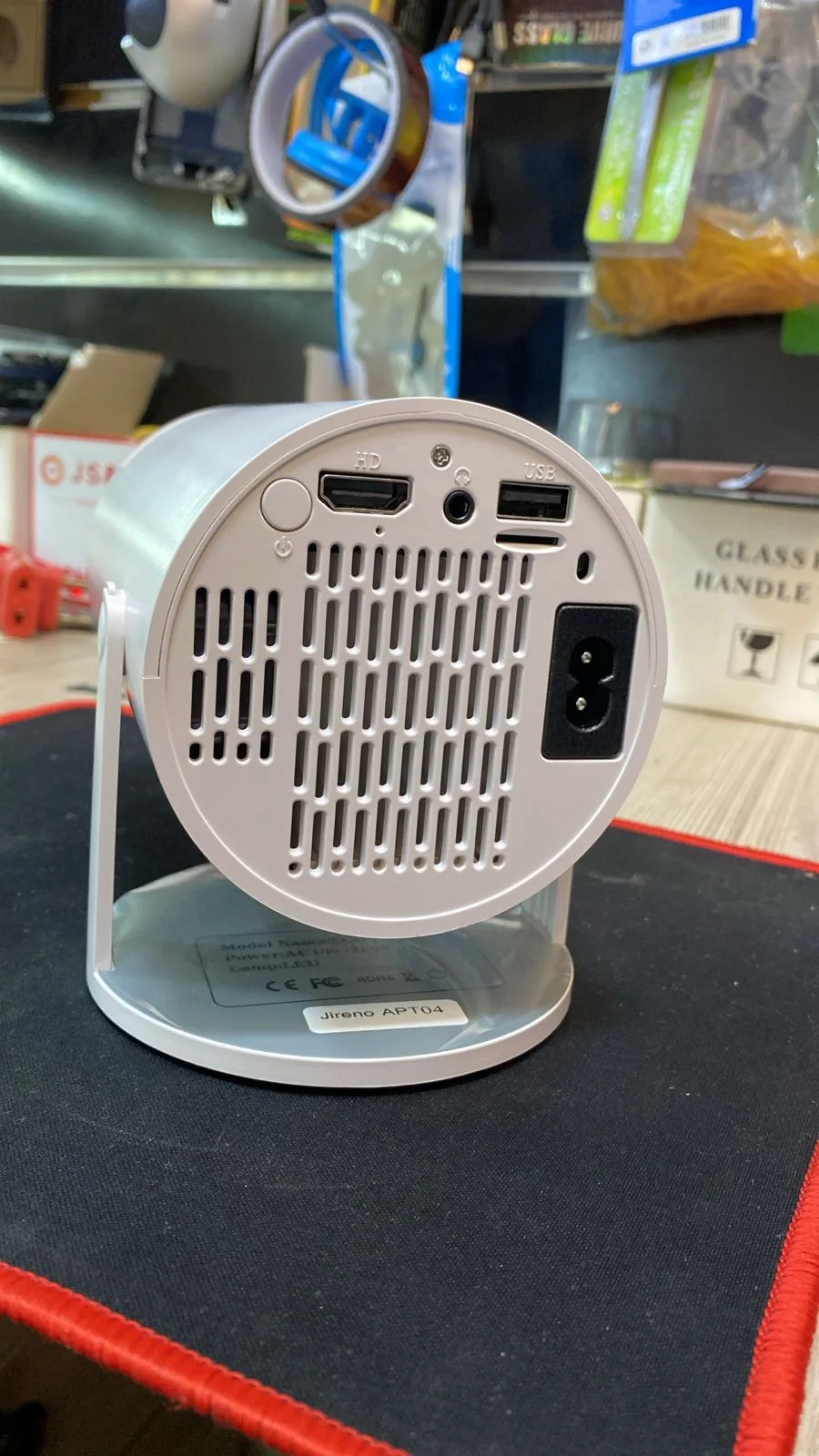 HY300 PRO Mini Projector-ميني بروجكتور