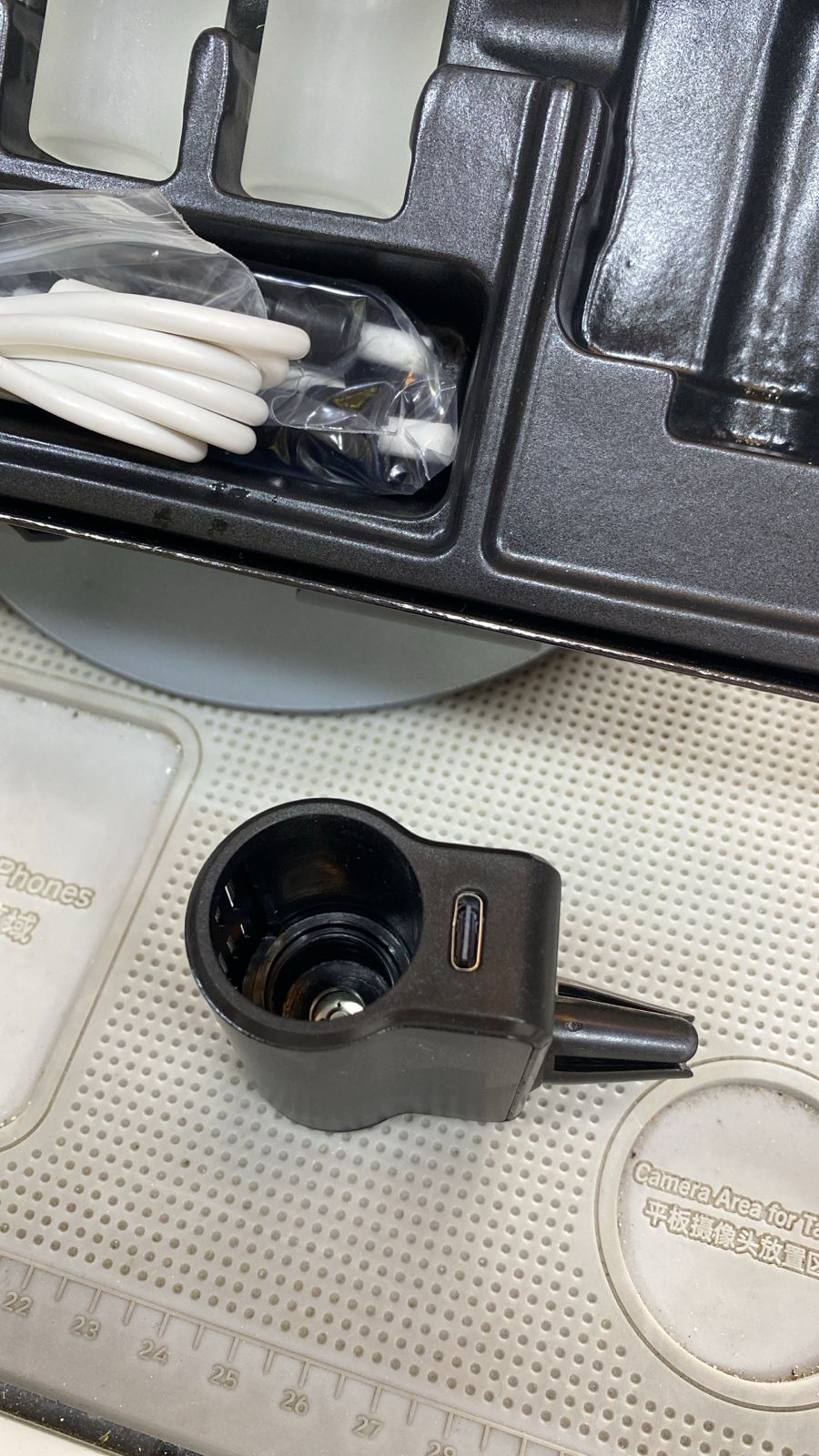 معطر جو للسيارة M80 بنظام نشر ذكي – Smart Car Air Diffuser