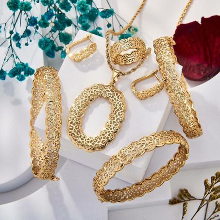 انصومبل Inoxydable دبالج 3 + سلسلة + حلقات اذن +  خاتم